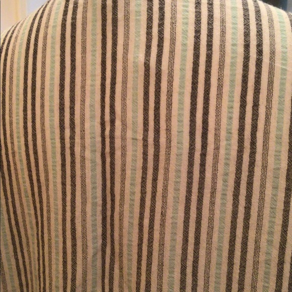 Sleeveless ruffled sides open jacket - Picture 5 of 7